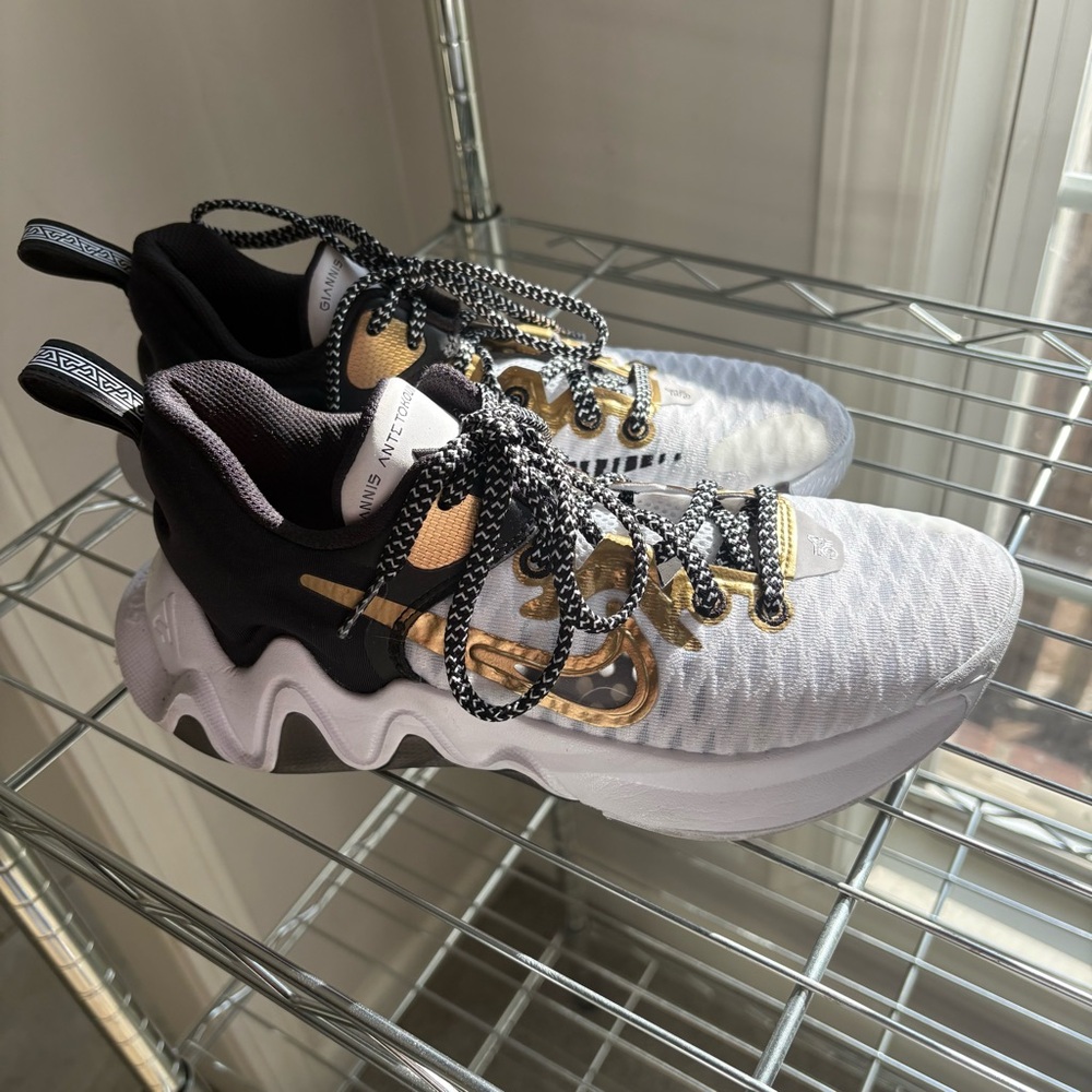 Nike Black and White Sneakers